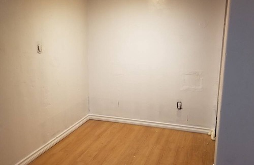 New Westminster House | 1 bedroom for rent