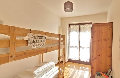 Introbio Apartment | Introbio - L'Abete Apartment