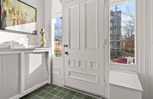 South End Apartment | Luxury and Convenience