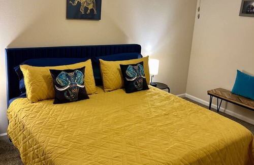 Grapevine Apartment | Charming Apartment - Grapevine, TX