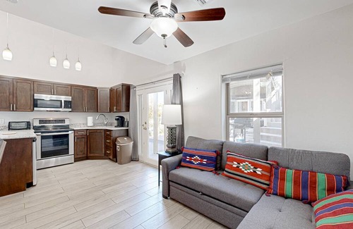 Payson Cottage | 2-story cottage with breathtaking mountain views, fireplace, patio, grill, & AC