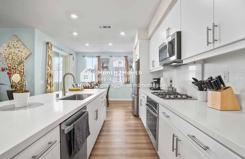 Chino House | The Palace on Traveller #41405