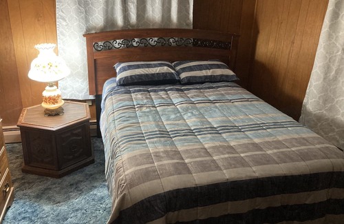Denver House | Three bedroom rancher in a quiet country setting off street parking