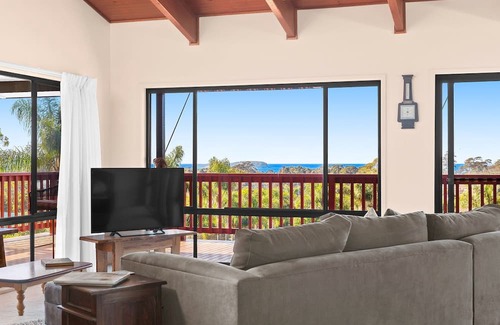 Surf Beach House | Coastal Escape At Surf Beach