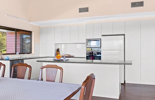Surf Beach House | Coastal Escape At Surf Beach