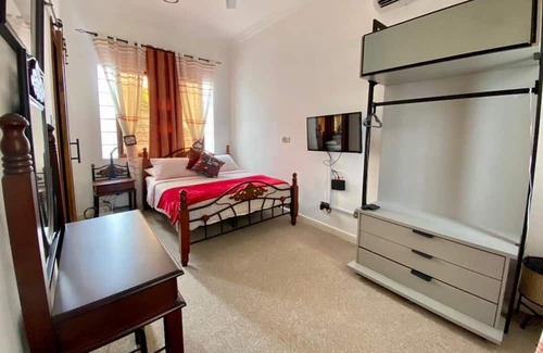Awoshie House | Inviting 3-Bed House in Awoshie, Accra