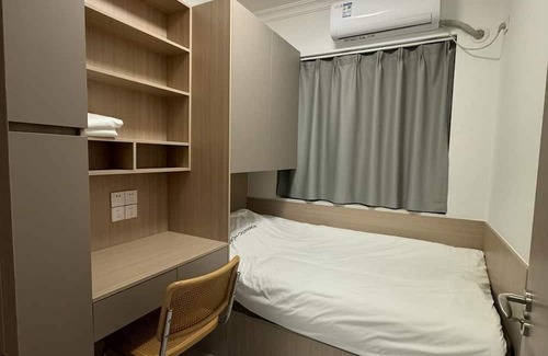 Central Business District Condo | Luxurious 2-bedroom, furnished condo in Shenzhen Futian with AC & heating