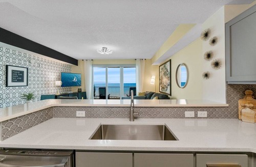 Panama City Beach Condo | Calypso TW 3 - 1705 Beach View/Sleeps 6/Hi Clean Standards/Beach Chairs/Wifi