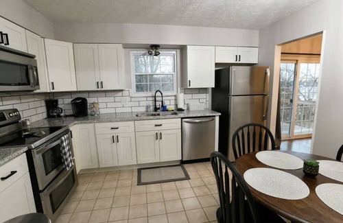 West Chester House | Entire house - West Chester - Spacious 3 Bedroom