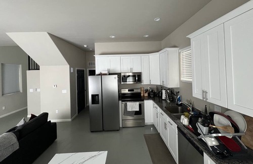Limberlost House | Friendly and centric home!