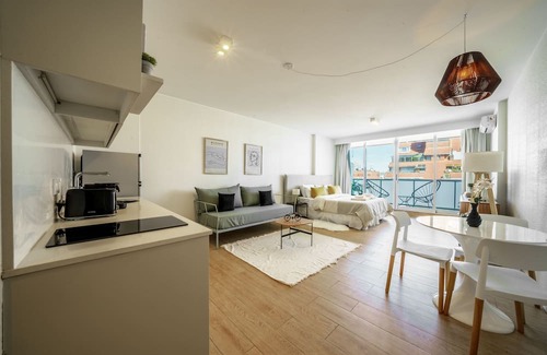 Belgrano Apartment | Fliphaus + BE Libertador - Lux Lofts 'G'