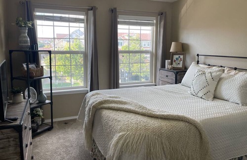 Thornton Condo | Spacious quiet condo with patio! Find your home away from home.