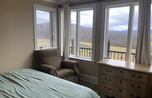 Huntingdon House | Secluded Stone Chateau in the Heart of the Appalachian Mountains