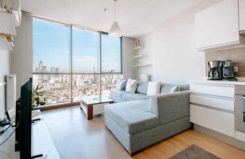 Atasehir Apartment | Charming Residence with City View 4 min to Optimum