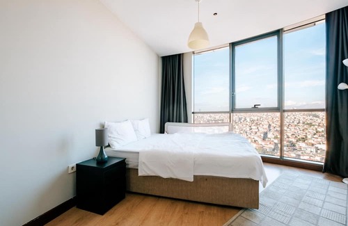 Atasehir Apartment | Charming Residence with City View 4 min to Optimum