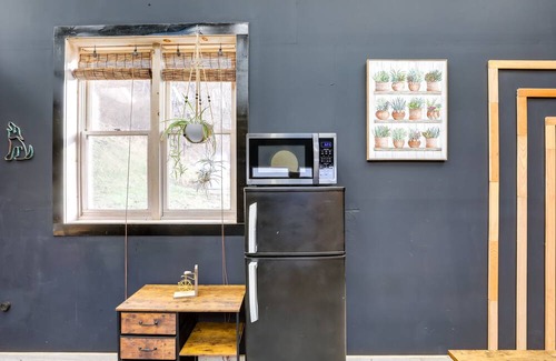 Vilas Cottage | Inviting Vilas Cottage: 9 Mi to Downtown Boone!