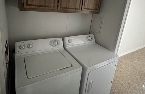 Voss House | Lake Life Rentals Runaway Place @ O.H. Ivie - About 2 miles from boat ramps.