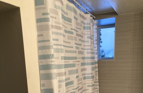 Magna Apartment | Cozy 2 bedroom, 1 bathroom apartment