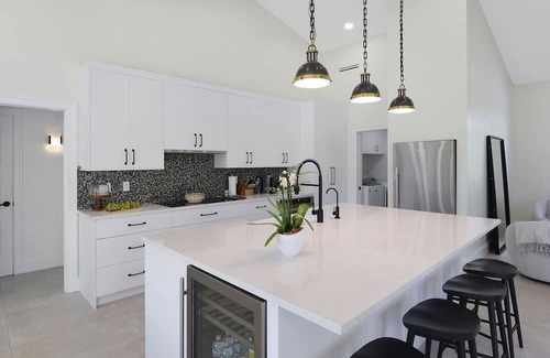 Lake Worth House | Calm Resort Stay Wellington/West Lake Worth