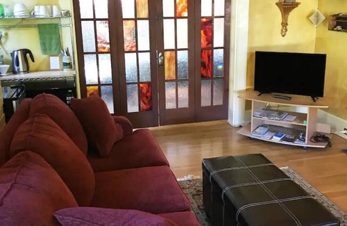 King Apartment | Cozy, comfortable 3-room "suite" in vibrant Alberta/Mississippi neighborhood.