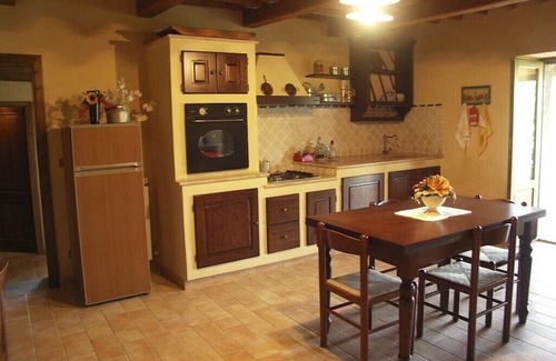 Piancastagnaio Villa | Typical Tuscan farmhouse with private pool