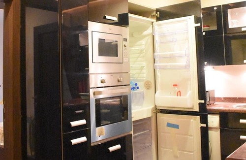 Rawalpindi Apartment | Peaceful Couple's Gateway APT