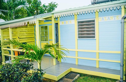 Goyave House | Bungalow-Honeymoon-Ensuite with Bath-Terrace-Une étoile
