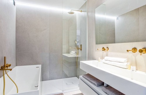 Parchamp–Albert Kahn Apartment | Large flat with garden in Boulogne - Welkeys