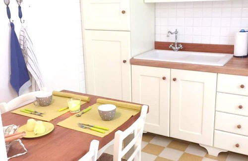 Laureto Apartment | Homerez - Apartement 9 km away from the beach for 4 ppl. with shared pool