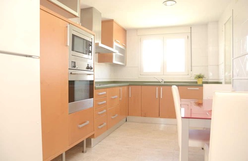 Grao de Gandia Apartment | Homerez - Appartement 500 m away from the beach for 6 ppl. with shared pool