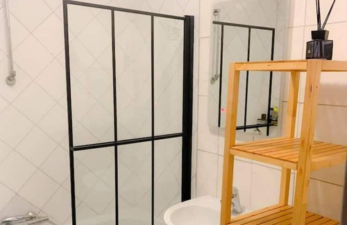 Saint-Fargeau Apartment | Paris : Charmant 2 Pièces Idéalement Placé