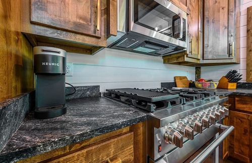 Broken Bow Cabin | {NEW} Mountain Fork Landing Cabin~ DIRECT RIVER ACCESS