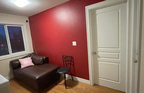 Northeast Edmonton House | Bright and airy modern home in historic Highlands neighbourhood