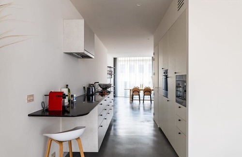 Stalingrad Apartment | Stunning 2BR designed app centre of Brussels