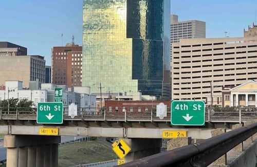 Downtown Fort Worth Apartment | Cowtown 1 bedroom in Downtown FT Worth