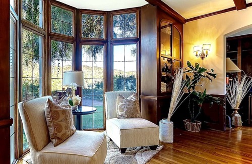 North Arroyo House | Stunning Mansion 5min Walk to Rose Bowl n#The area is not affected by the fire!n