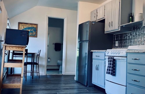 Bayport House | Peaceful private 2-bedroom house in Bayport.Amazing location!