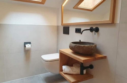 Oberstaufen Apartment | Beautifully furnished vacation apartment, central location for skiing, hiking and swimming