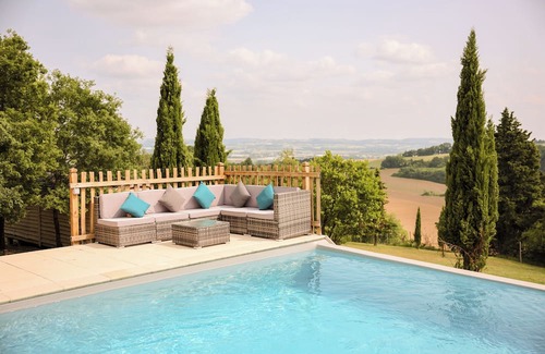 Clairac Cabin | Domaine de Pech et Lafon. Cabanes avec SPA privatif