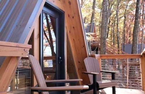 Scio Cabin | Secluded A-Frame Incredible for Water Activities in Ohio