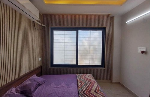 Hyderabad Apartment | 2-bedroom apartment in brilliant Hyderabad with AC