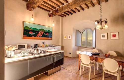 Loreto Apartment | Torre Fortunata is a beautiful medieval tower