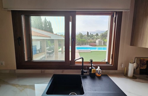 Pinos de Alhaurin Villa | Enjoy the elegance of Villa Azahar tucked away in the hills near Malaga