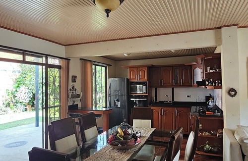 La Estrella House | Nature Escape: Near Hot Springs and Waterfalls