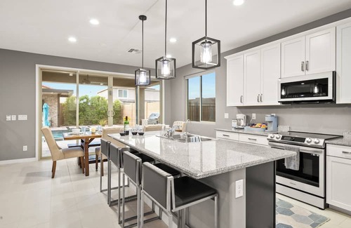 Maricopa House | Modern Maricopa home with saltwater pool