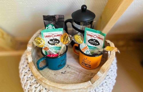 Sidney RV Rental | Escapology- Serene Glampsite!