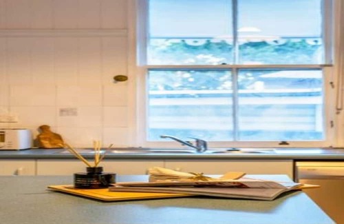 Hamilton House | The Hunt House – Heritage Charm, Prime Location