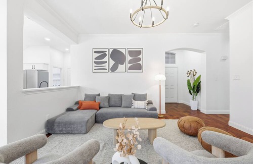 Red Oak House | Spacious 5BR Family Oasis - Pool, Hot Tub & Game Room