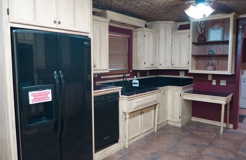 Webberville House | Beautiful 4-bedroom home in Webberville