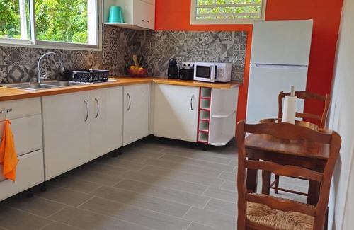 Trois-Rivieres House | Top of villa with pool between sea and mountains 3min from the beach